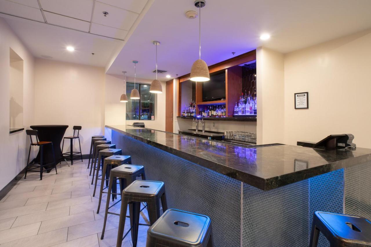 Holiday Inn & Suites Goodyear - West Phoenix Area By Ihg Екстериор снимка