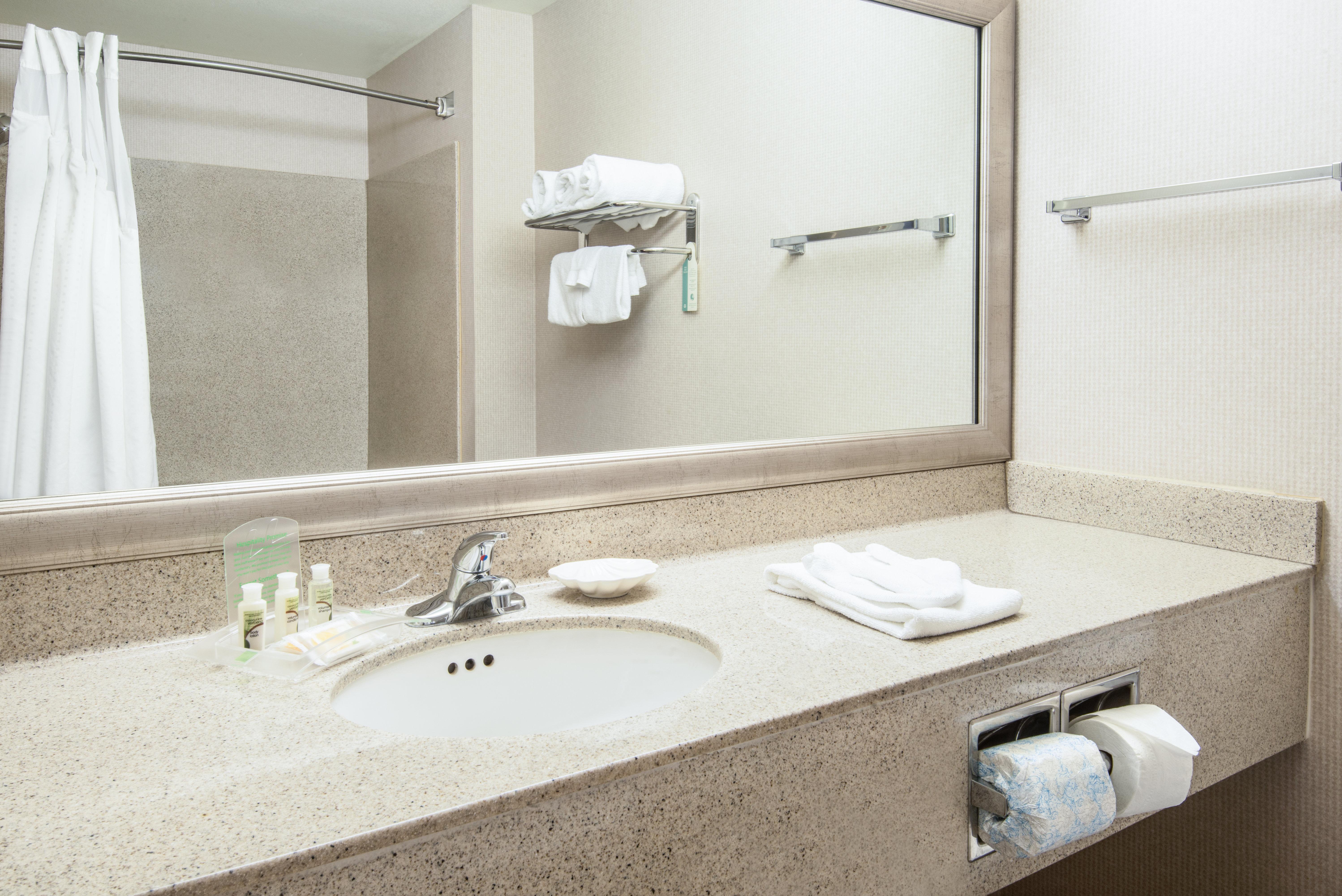 Holiday Inn & Suites Goodyear - West Phoenix Area By Ihg Екстериор снимка